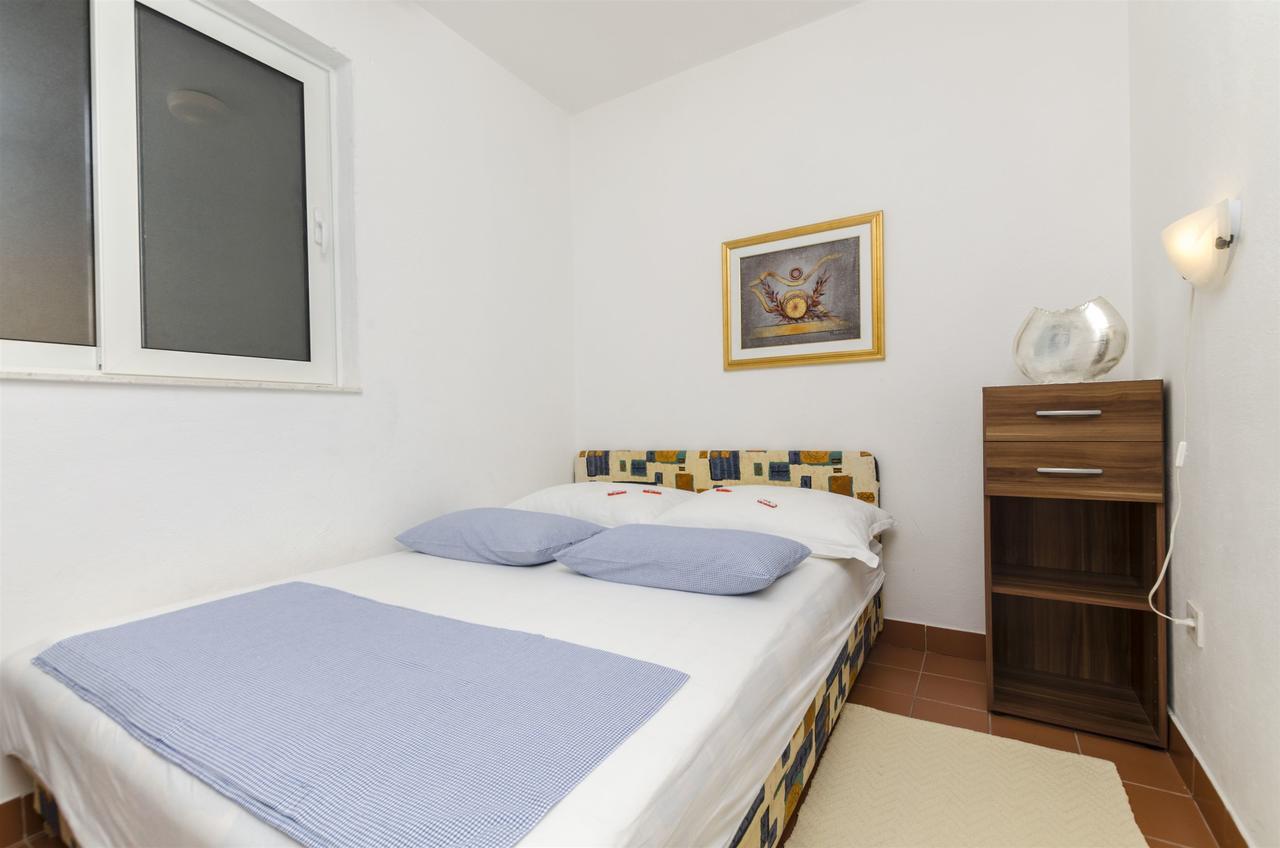 Apartments Denis Супетар Экстерьер фото