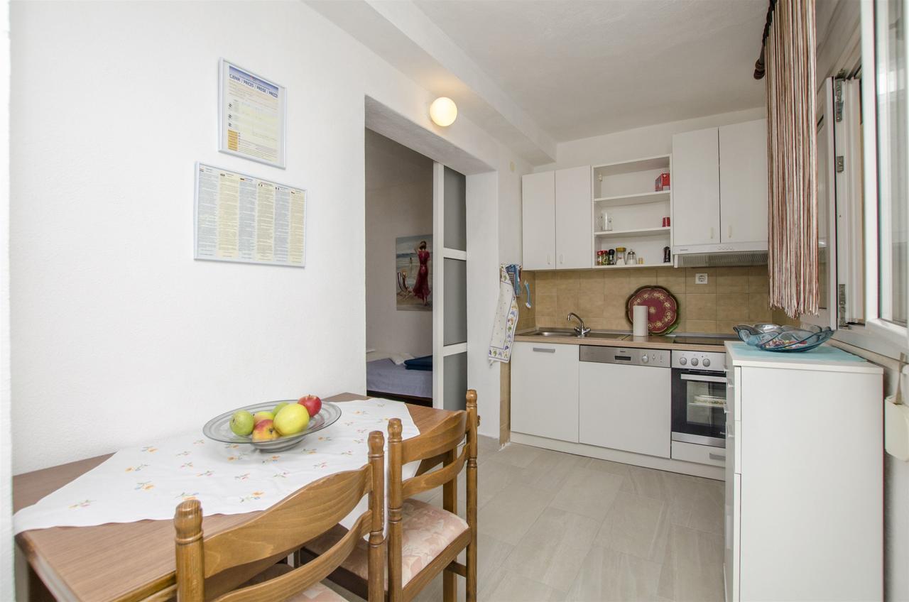 Apartments Denis Супетар Экстерьер фото